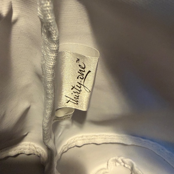 Thirty-one Lakeside Tote~Candy Corners~Excellent Condition - Picture 12 of 12